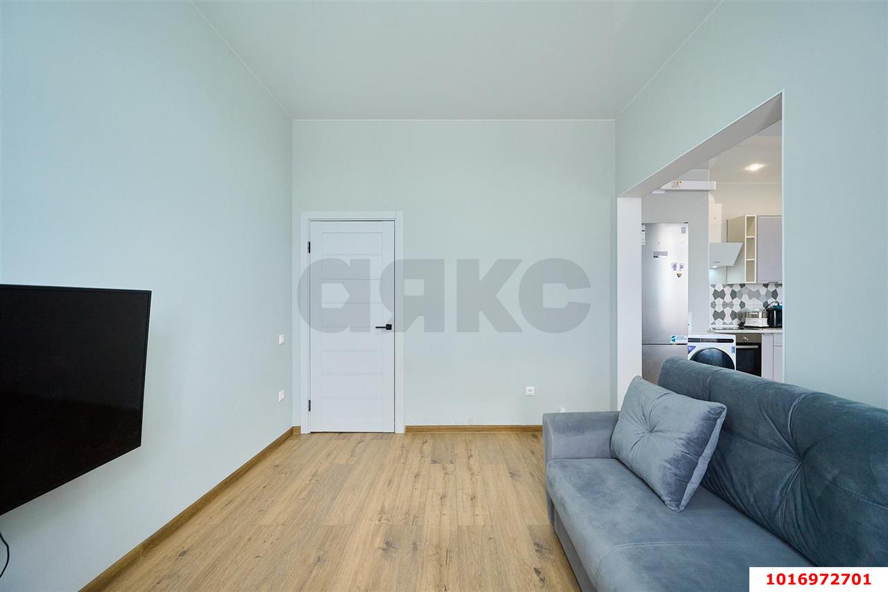 Фото №7: 1-комнатная квартира 37&nbsp;м², 22/23&nbsp;эт. - Краснодар, Центральный внутригородской округ, ЖК Каскад, мкр. Центральный, ул. Леваневского, 187