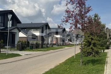 Фото №1: Коттедж 235 м² + 7 сот., 2 эт. - Государственного племенного завода Константиново, мкр. КП Юсупово вилладж, 63