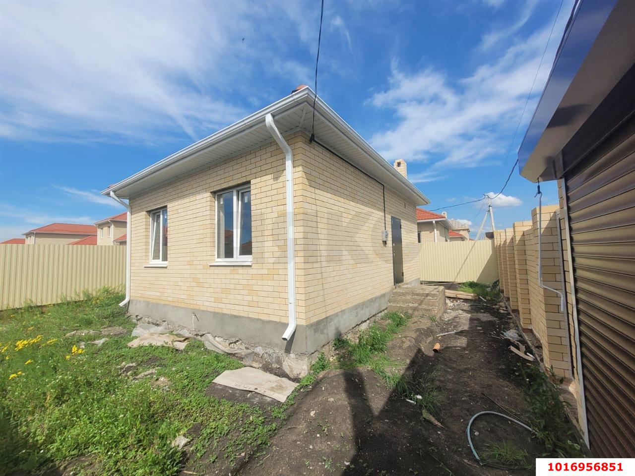 Фото №3: Дом 45&nbsp;м² + 2&nbsp;сот., 1&nbsp;эт. - Южный, п. коттеджный  Южная столица, пер. Апшеронский, 1к1