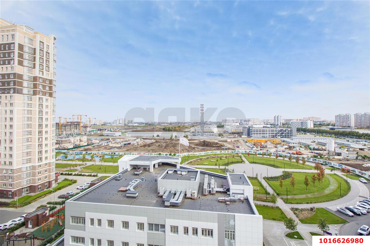 Фото №2: 2-комнатная квартира 61&nbsp;м², 11/16&nbsp;эт. - Краснодар, Прикубанский внутригородской округ, мкр. ЖК Красная Площадь, ул. Конгрессная, 19/1