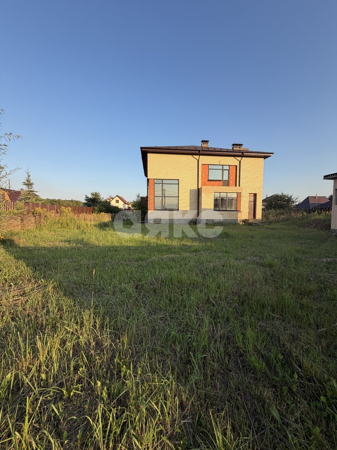 Фото №2: Дом 238&nbsp;м² + 15&nbsp;сот., 2&nbsp;эт. - Маришкино, ул. Нерская