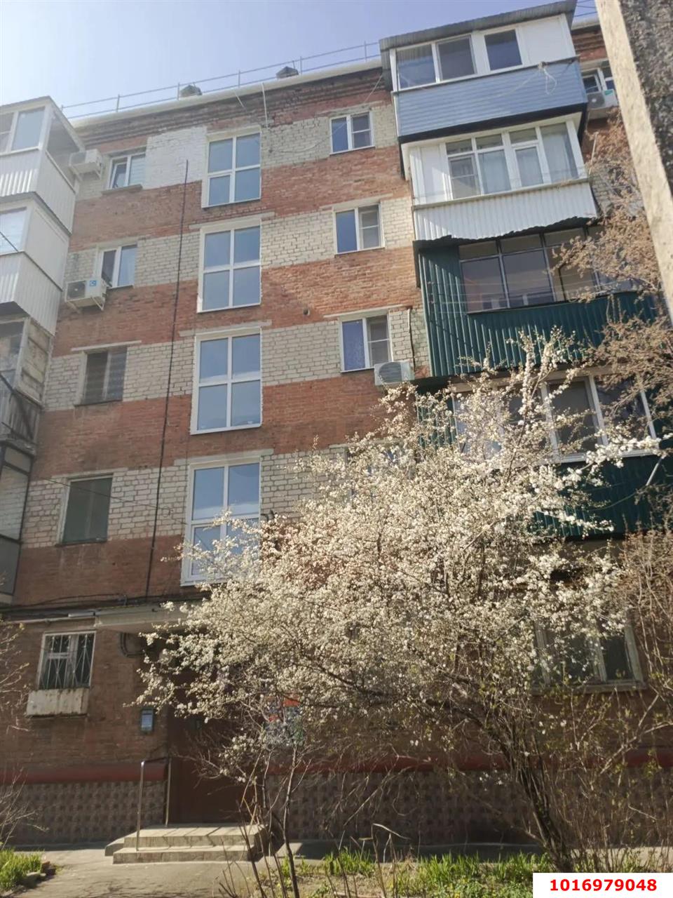 Фото №16: 3-комнатная квартира 59&nbsp;м², 2/5&nbsp;эт. - Краснодар, Западный внутригородской округ, Горгаз, мкр. Центральный, ул. Индустриальная, 54