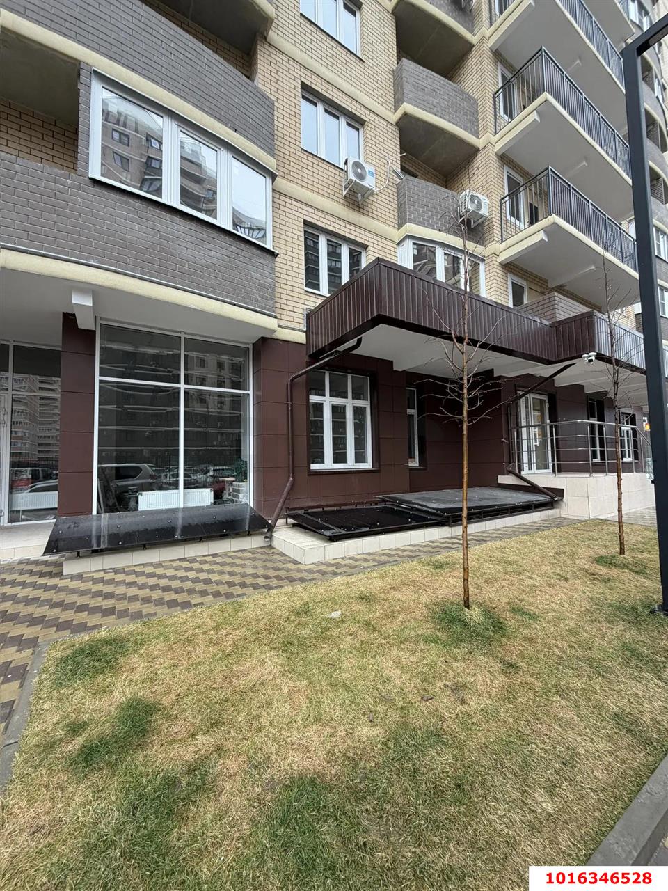Фото №4: Офисное помещение 32&nbsp;м², 24&nbsp;эт. - Краснодар, Прикубанский внутригородской округ, ЖК Лучший, мкр. имени Петра Метальникова, ул. Петра Метальникова, 36