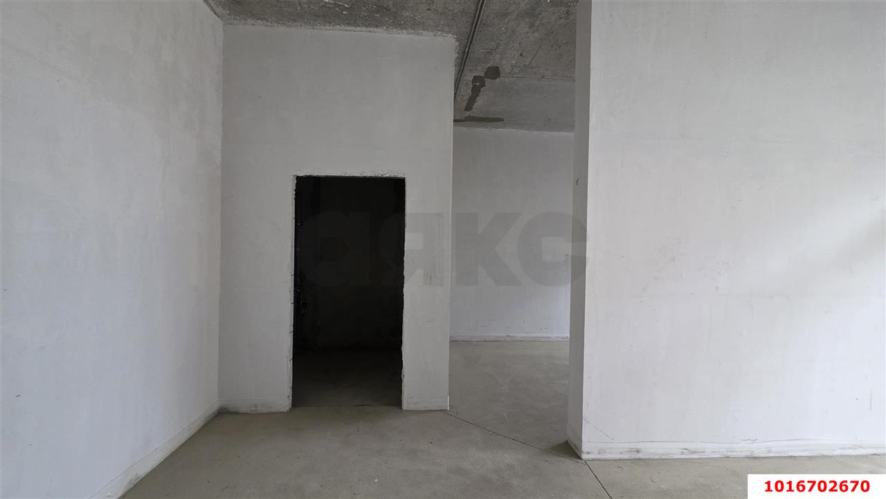 Фото №3: Торговое помещение 36&nbsp;м², 1/16&nbsp;эт. - Краснодар, Прикубанский внутригородской округ, мкр. жилой комплекс Дыхание, ул. Лётчика Позднякова, 2к28