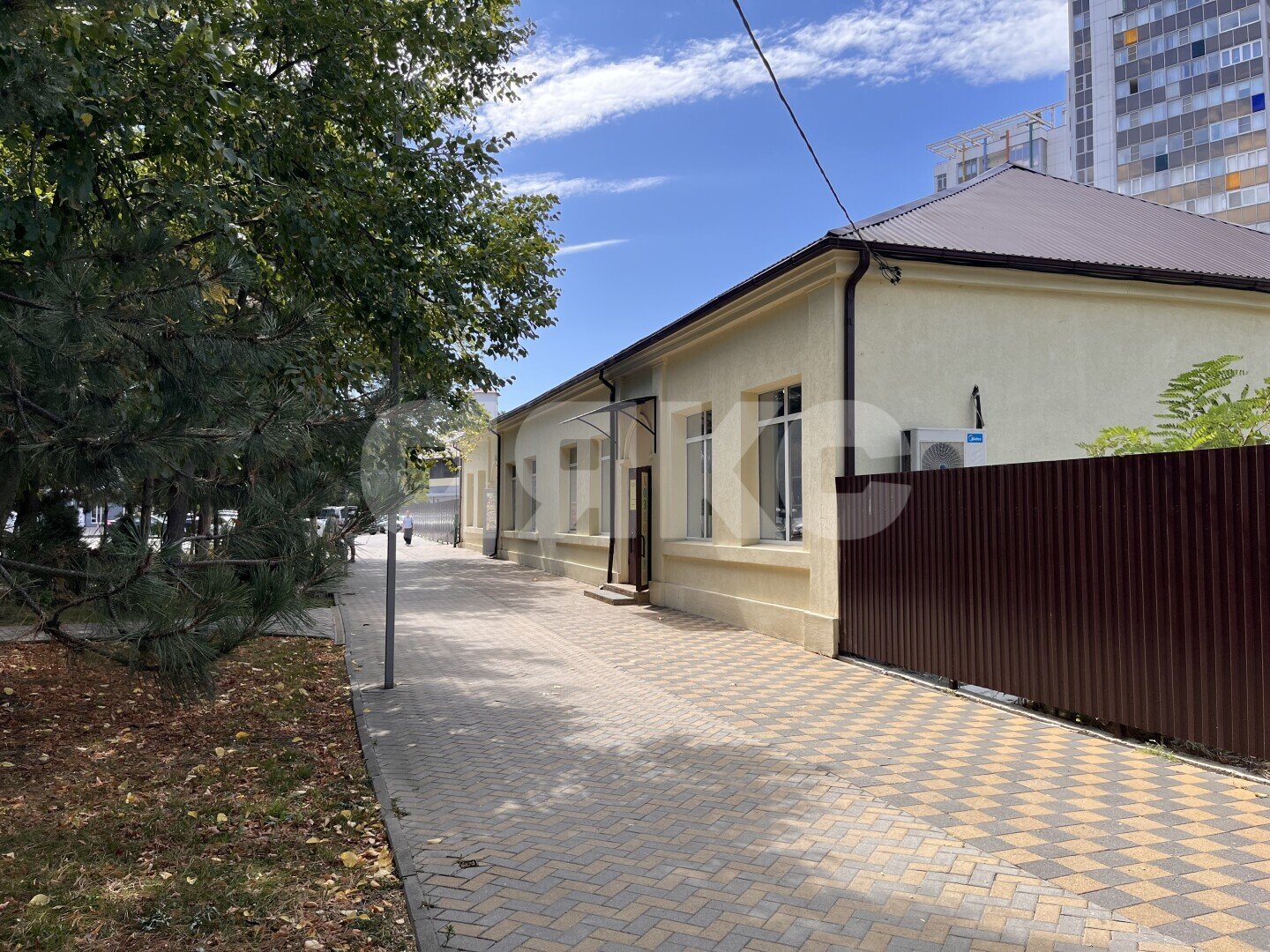 Фото №2: Коммерция 202&nbsp;м², 1/1&nbsp;эт. - Анапа, ул. Крепостная, 87