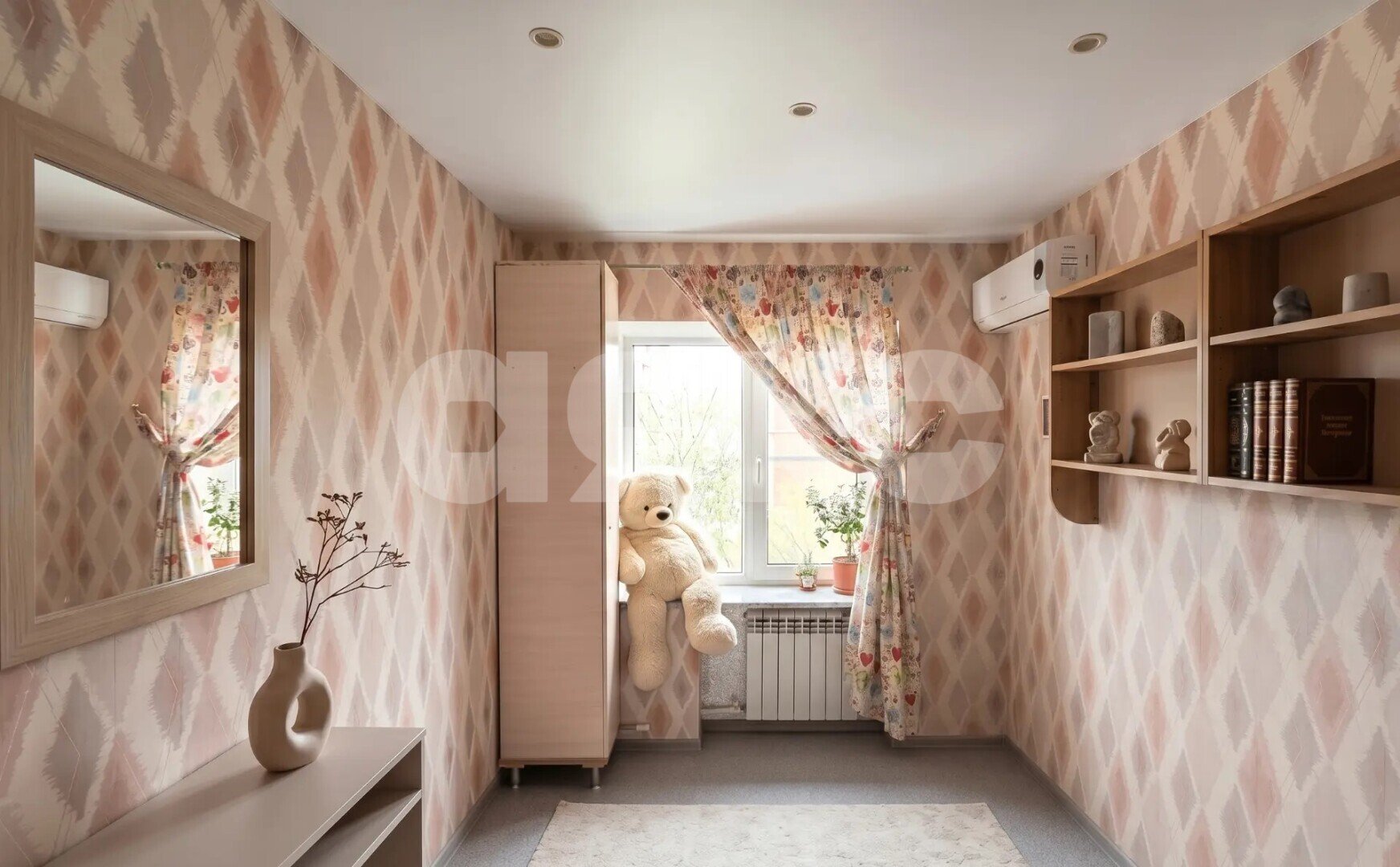 Фото №3: 3-комнатная квартира 45&nbsp;м², 2/2&nbsp;эт. - Гайдук, ул. Гагарина, 7