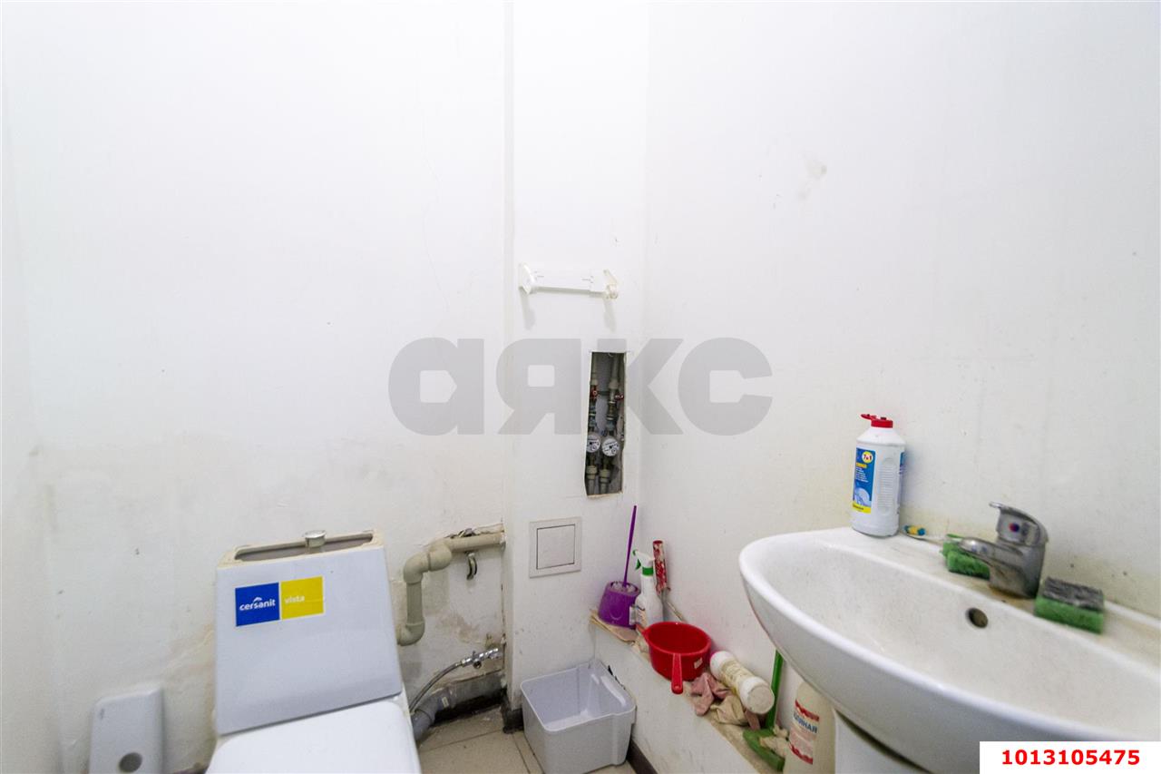 Фото №2: Торговое помещение 77&nbsp;м², 5&nbsp;эт. - Российский, мкр. Прикубанский внутригородской округ, ул. Куликова Поля, 23