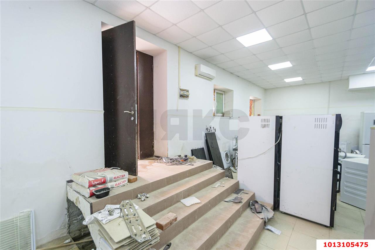 Фото №6: Торговое помещение 77&nbsp;м², 5&nbsp;эт. - Российский, мкр. Прикубанский внутригородской округ, ул. Куликова Поля, 23