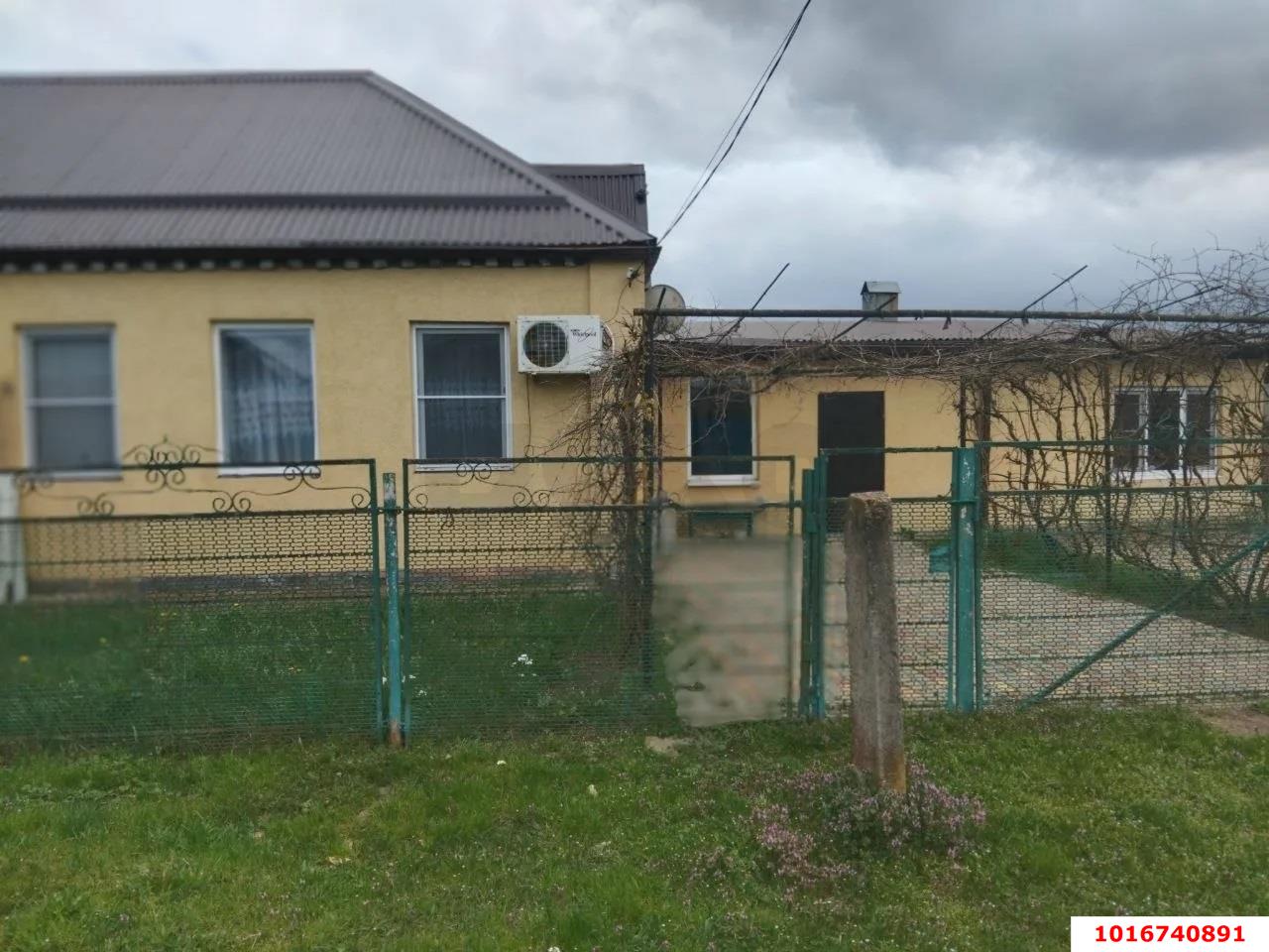 Фото №1: Дом 332&nbsp;м² + 13&nbsp;сот., 1&nbsp;эт. - Приреченский, ул. Шоссейная, 20