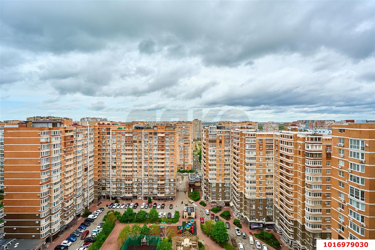 Фото №1: Пентхаус 417&nbsp;м², 18/18&nbsp;эт. - Краснодар, Прикубанский внутригородской округ, Солнечный, мкр. Фестивальный, ул. Яна Полуяна, 51/1