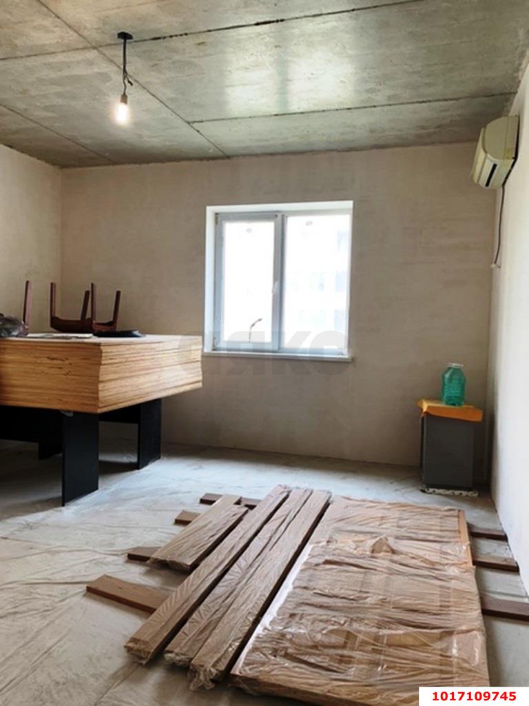 Фото №6: 2-комнатная квартира 84&nbsp;м², 3/16&nbsp;эт. - Краснодар, Западный внутригородской округ, мкр. Центральный, ул. Постовая, 23