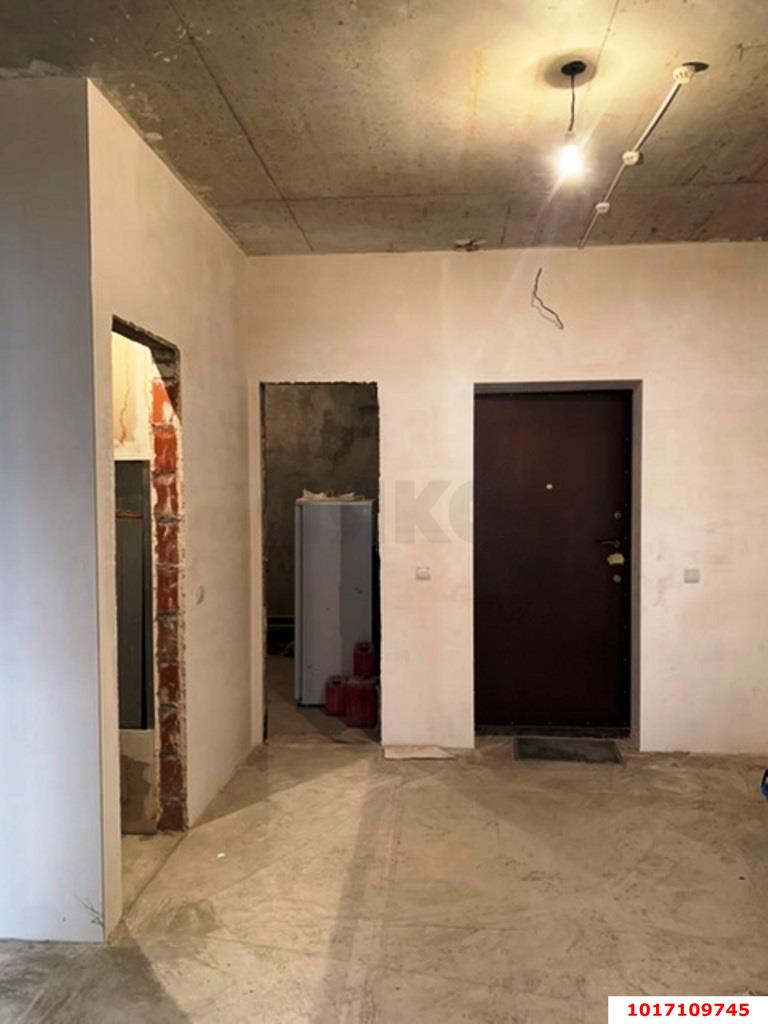 Фото №4: 2-комнатная квартира 84&nbsp;м², 3/16&nbsp;эт. - Краснодар, Западный внутригородской округ, мкр. Центральный, ул. Постовая, 23