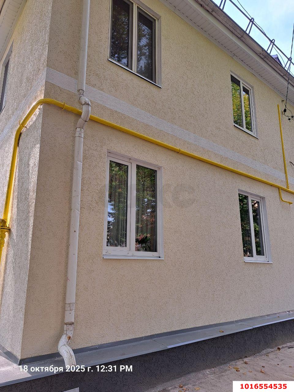 Фото №4: Комната 24&nbsp;м², 2/2&nbsp;эт. - Краснодар, Центральный внутригородской округ, мкр. Центральный, ул. Новокузнечная, 52