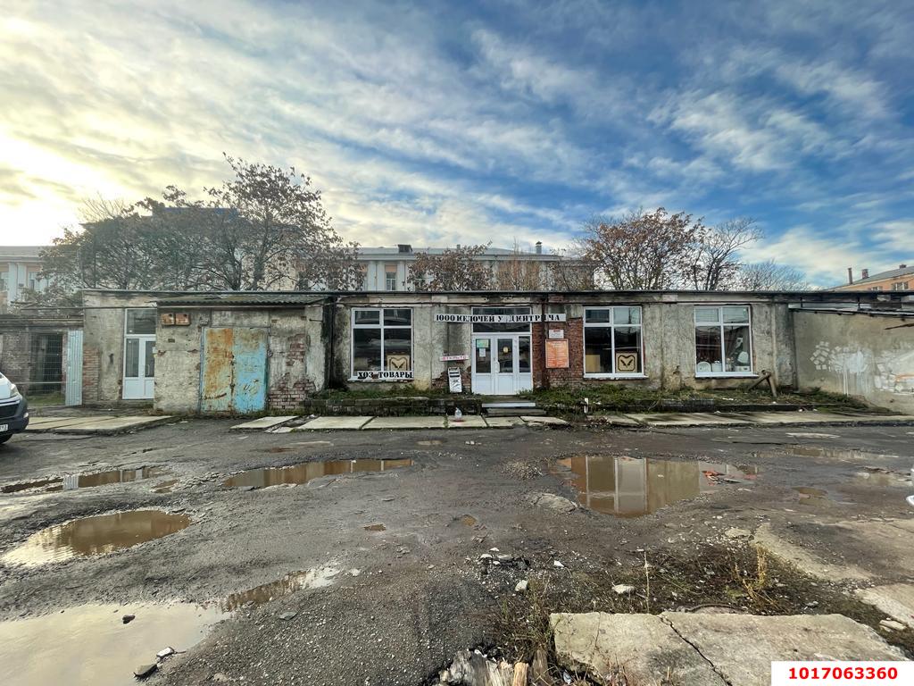 Фото №3: Торговое помещение 381&nbsp;м², 1/1&nbsp;эт. - Краснодар, Западный внутригородской округ, мкр. Центральный, ул. Октябрьская, 177/2