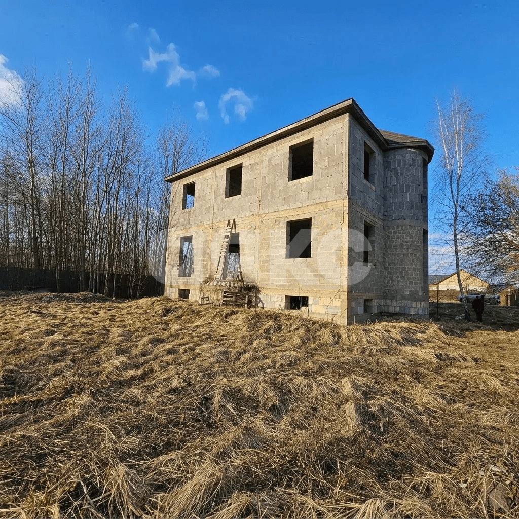 Фото №3: Дом 249&nbsp;м² + 15&nbsp;сот., 2&nbsp;эт. - Гостилово, ул. Садовая