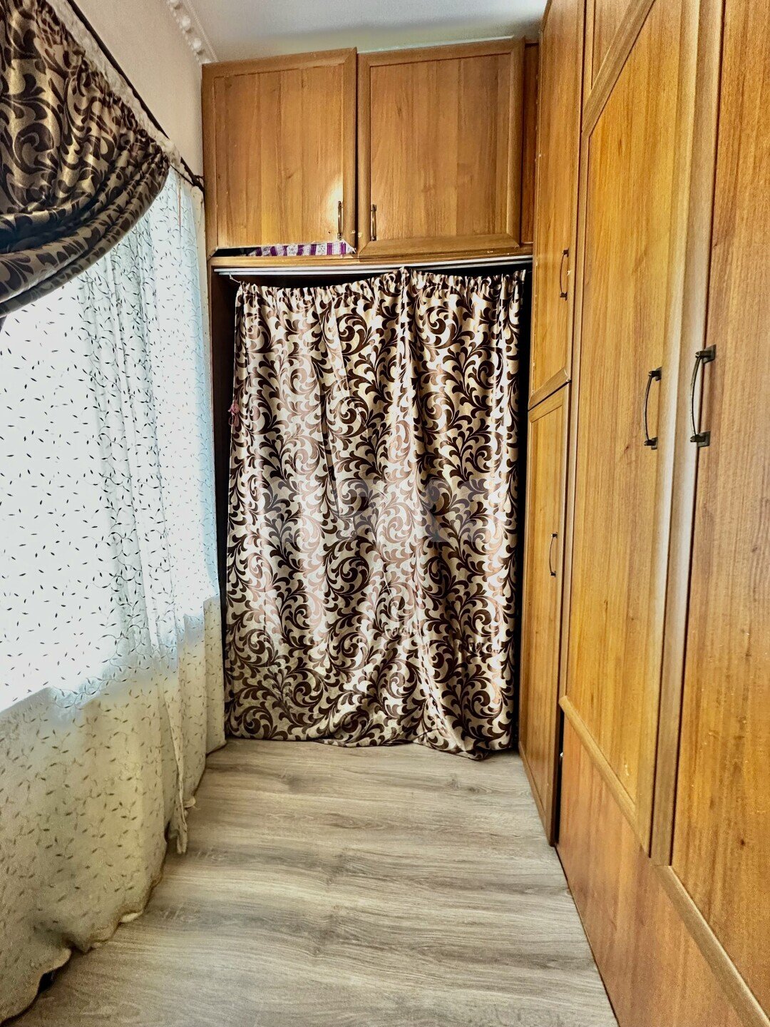 Фото №5: 3-комнатная квартира 81&nbsp;м², 1/1&nbsp;эт. - Мариуполь, р. Жовтневый, ул. Харлампиевская, 28