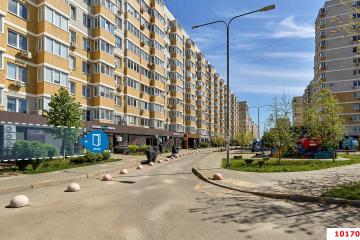 Фото №1: Торговое помещение 83 м², 1/13 эт. - Краснодар, мкр. Светлоград, ул. Красных Партизан, 1/4к4