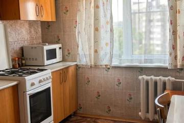 Фото №1: 2-комнатная квартира 50&nbsp;м², 7/9&nbsp;эт. - Краснодар, мкр. Завод Измерительных Приборов, 