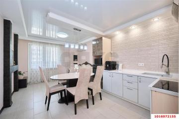 Фото №1: 3-комнатная квартира 90&nbsp;м², 11/16&nbsp;эт. - Краснодар, мкр. Восточно-Кругликовский, ул. Героя А.А. Аверкиева, 22