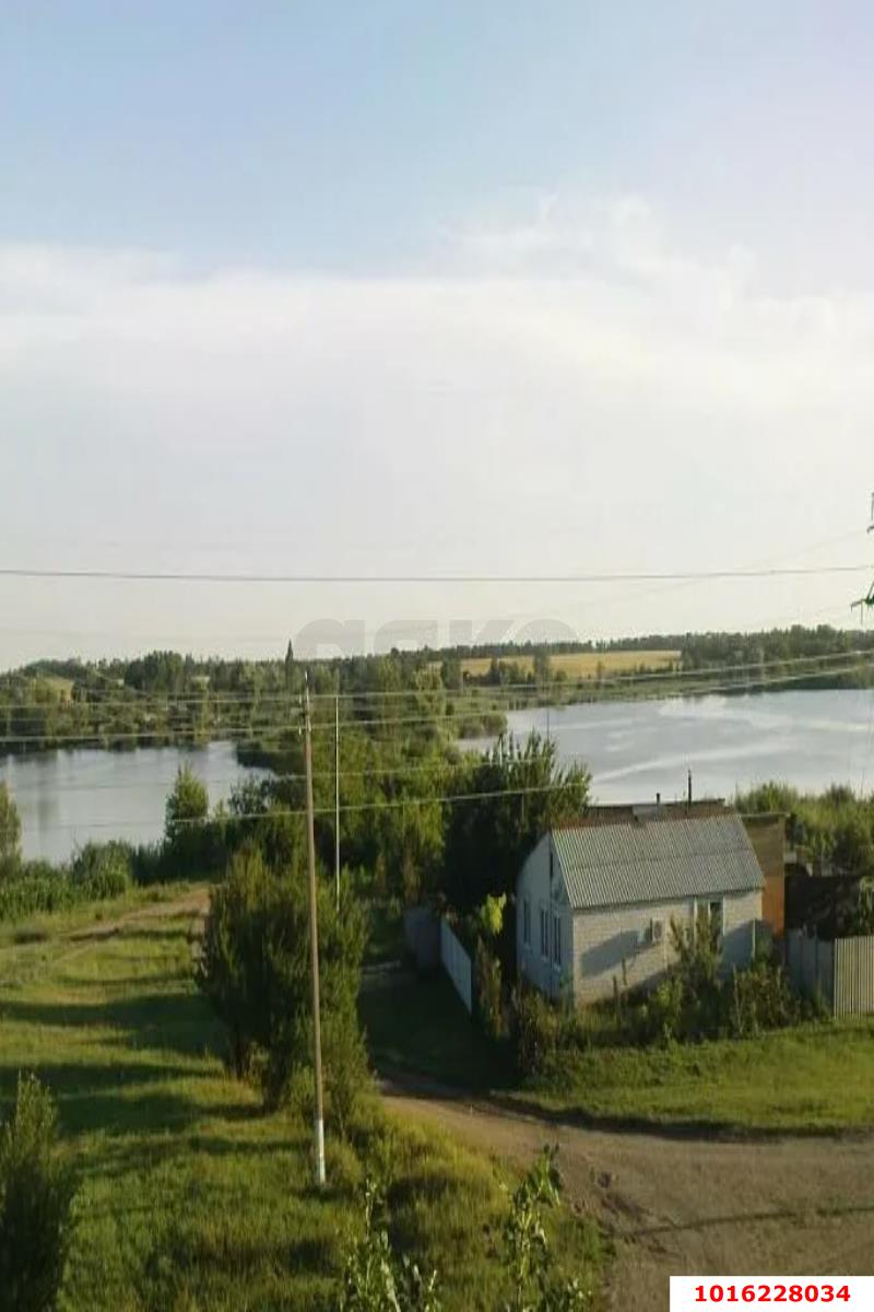 Фото №2: Дом 47&nbsp;м² + 25&nbsp;сот., 1&nbsp;эт. - Бураковский, ул. Коммунистическая, 24
