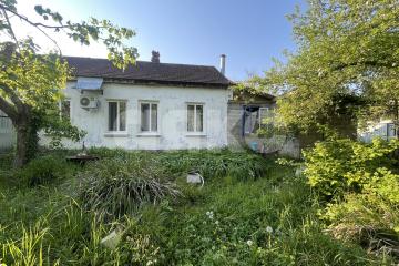 Фото №1: Часть дома 47 м² + 5.3 сот., 1 эт. - Удобный, ул. Ленина