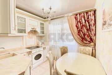 Фото №1: 3-комнатная квартира 65&nbsp;м², 12/18&nbsp;эт. - Краснодар, мкр. имени Петра Метальникова, ул. Петра Метальникова, 5к1