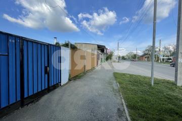 Фото №1: Часть дома 45&nbsp;м² + 3&nbsp;сот., 1&nbsp;эт. - Майкоп, мкр. Центр, ул. Курганная