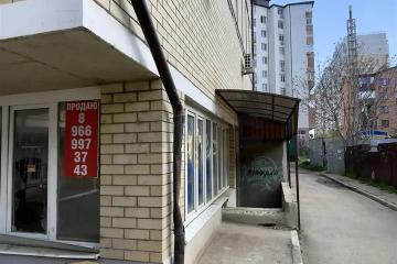 Фото №1: Офисное помещение 61&nbsp;м², -1/7&nbsp;эт. - Краснодар, мкр. Музыкальный, ул. имени Мусоргского М.П., 1/4