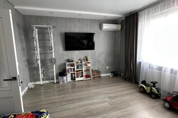 Фото №1: 2-комнатная квартира 64&nbsp;м², 15/20&nbsp;эт. - Краснодар, мкр. Гидростроителей, ул. Автолюбителей, 52/3