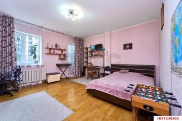 Фото №1: 2-комнатная квартира 86 м², 3/16 эт. - Краснодар, мкр. Юбилейный, пр-кт Чекистов, 42