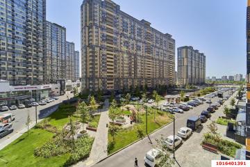 Фото №1: 1-комнатная квартира 42&nbsp;м², 8/26&nbsp;эт. - Краснодар, мкр. ЖК Сказка Град, ул. имени В.Н. Мачуги, 166