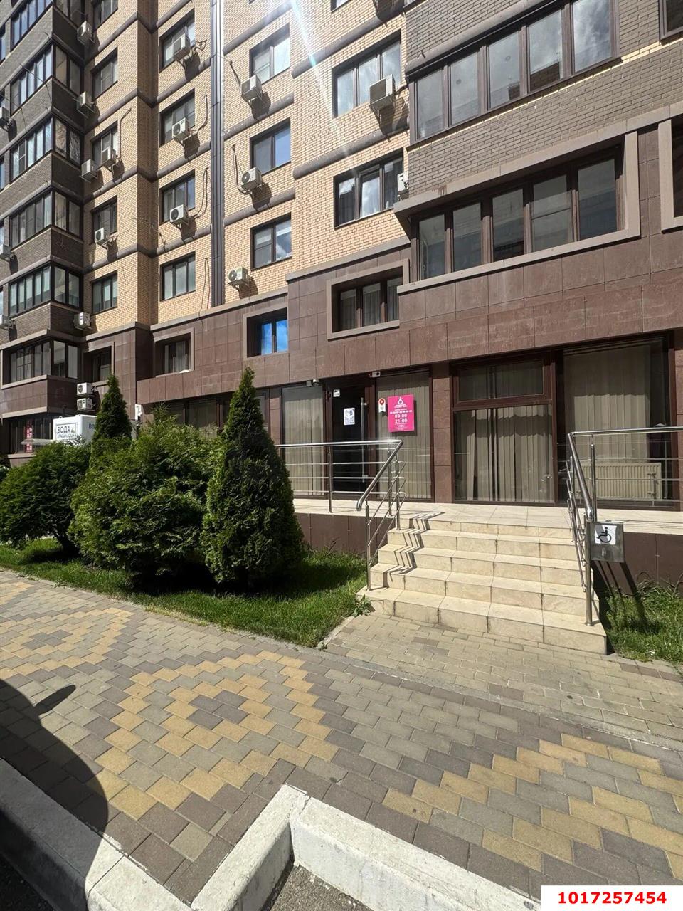 Фото №15: Офисное помещение 143&nbsp;м², 1/21&nbsp;эт. - Краснодар, Западный внутригородской округ, ЖК Октябрьский, мкр. Центральный, ул. Октябрьская, 181/2