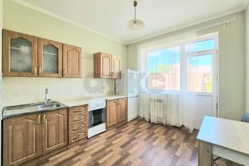 Фото №1: 2-комнатная квартира 57 м², 3/4 эт. - Краснодар, мкр. Музыкальный, ул. им. Хаджинова М.И., 9
