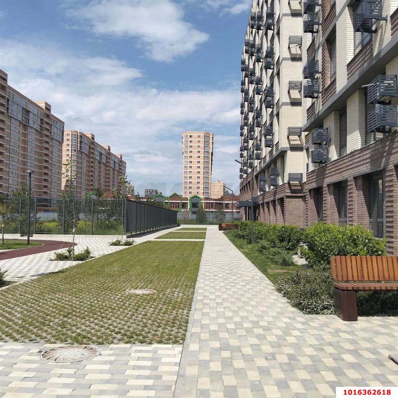 Фото №10: 1-комнатная квартира 39&nbsp;м², 7/8&nbsp;эт. - Краснодар, Прикубанский внутригородской округ, мкр. жилой комплекс Югге, ул. имени Бориса Розинга, 2к6