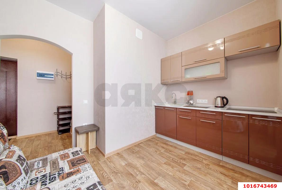 Фото №3: 1-комнатная квартира 26&nbsp;м², 7/9&nbsp;эт. - Краснодар, Карасунский внутригородской округ, Черёмушки, мкр. ЖК Привилегия, ул. Селезнёва, 4/15к3