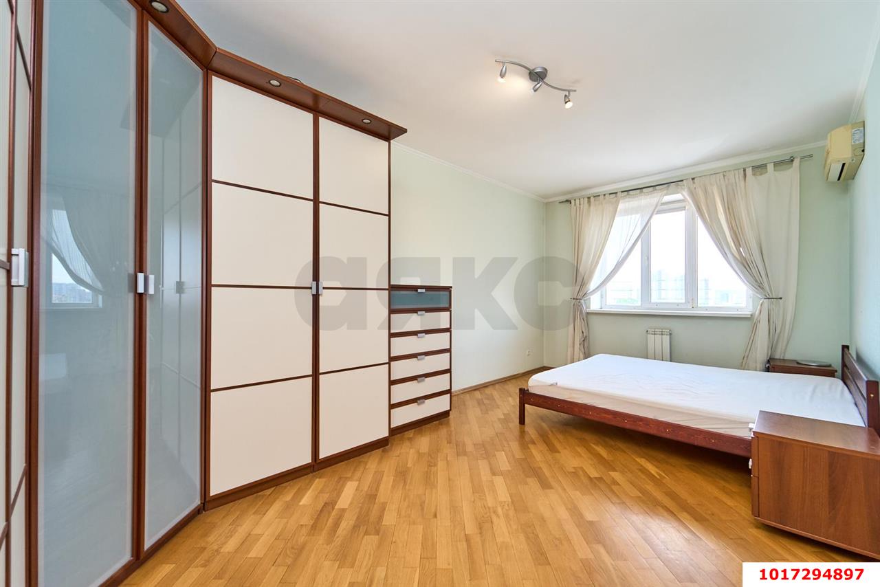 Фото №12: 2-комнатная квартира 80&nbsp;м², 8/12&nbsp;эт. - Краснодар, Прикубанский внутригородской округ, мкр. Фестивальный, ул. имени Тургенева, 107
