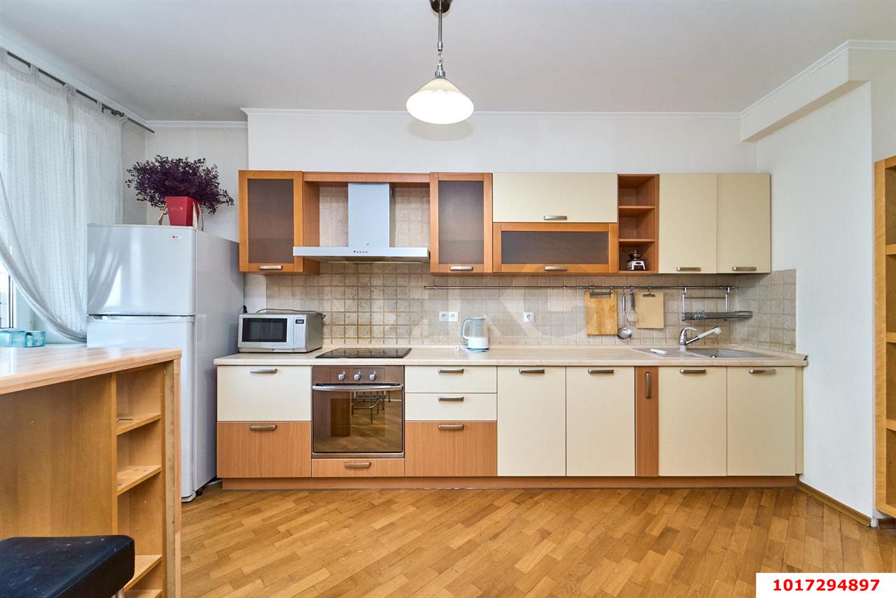 Фото №7: 2-комнатная квартира 80&nbsp;м², 8/12&nbsp;эт. - Краснодар, Прикубанский внутригородской округ, мкр. Фестивальный, ул. имени Тургенева, 107
