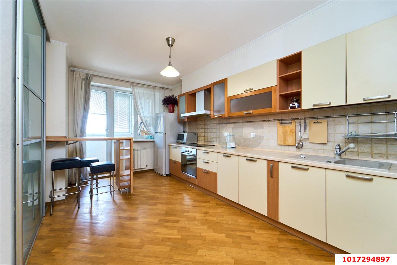 Фото №6: 2-комнатная квартира 80&nbsp;м², 8/12&nbsp;эт. - Краснодар, Прикубанский внутригородской округ, мкр. Фестивальный, ул. имени Тургенева, 107