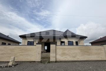 Фото №1: Дом 200&nbsp;м² + 6.6&nbsp;сот., 1&nbsp;эт. - Гавердовский, пер. Клубный, 1В