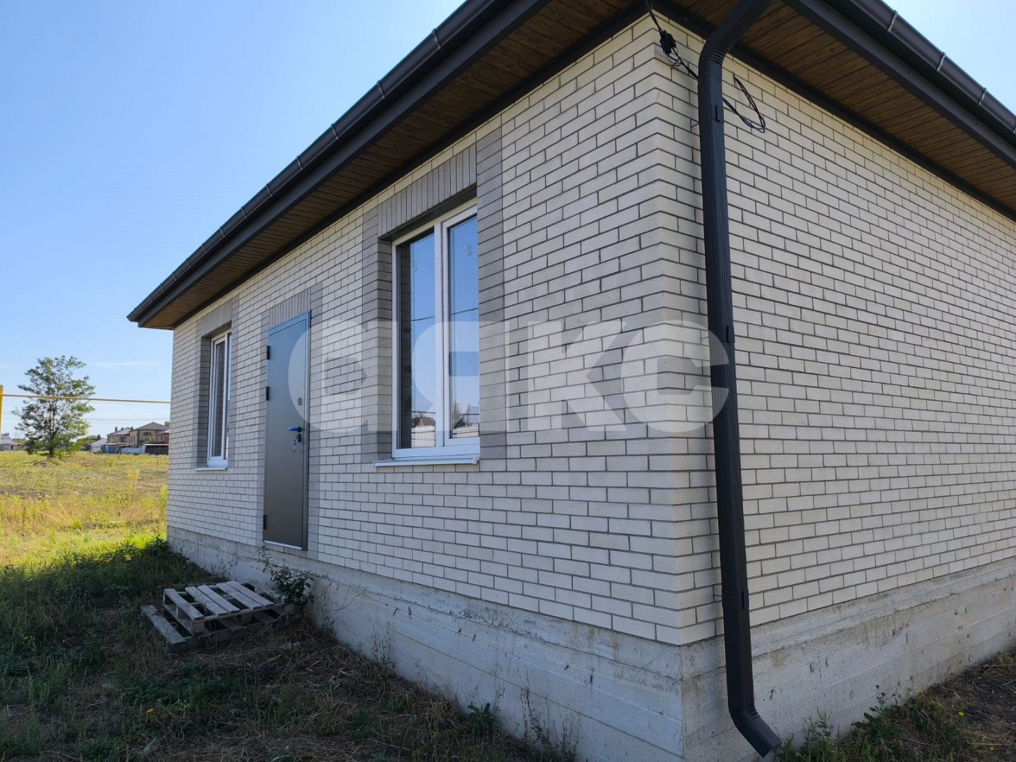 Фото №3: Дом 100&nbsp;м² + 7&nbsp;сот., 1&nbsp;эт. - Темерницкий, п. коттеджный  Ореховая Роща, ул. Екатерининская