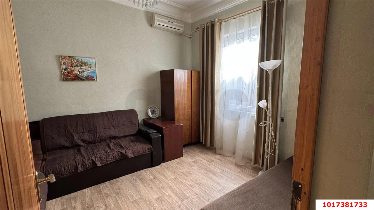 Фото №1: 1-комнатная квартира 26&nbsp;м², 1/1&nbsp;эт. - Краснодар, Центральный внутригородской округ, мкр. Центральный, ул. Митрофана Седина, 33