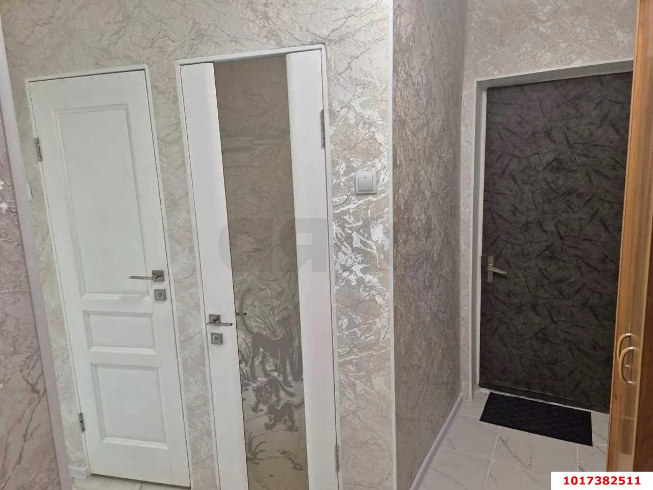 Фото №10: 2-комнатная квартира 45&nbsp;м², 3/5&nbsp;эт. - Краснодар, Прикубанский внутригородской округ, Круглик, мкр. Школьный, ул. Школьная, 11