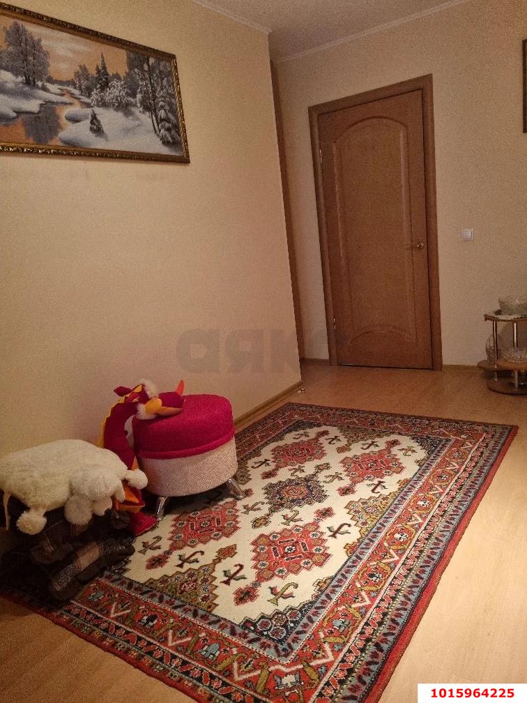 Фото №5: 2-комнатная квартира 64&nbsp;м², 1/10&nbsp;эт. - Краснодар, Прикубанский внутригородской округ, Отделение № 1 совхоза Солнечный, мкр. Фестивальный, ул. Яна Полуяна, 2