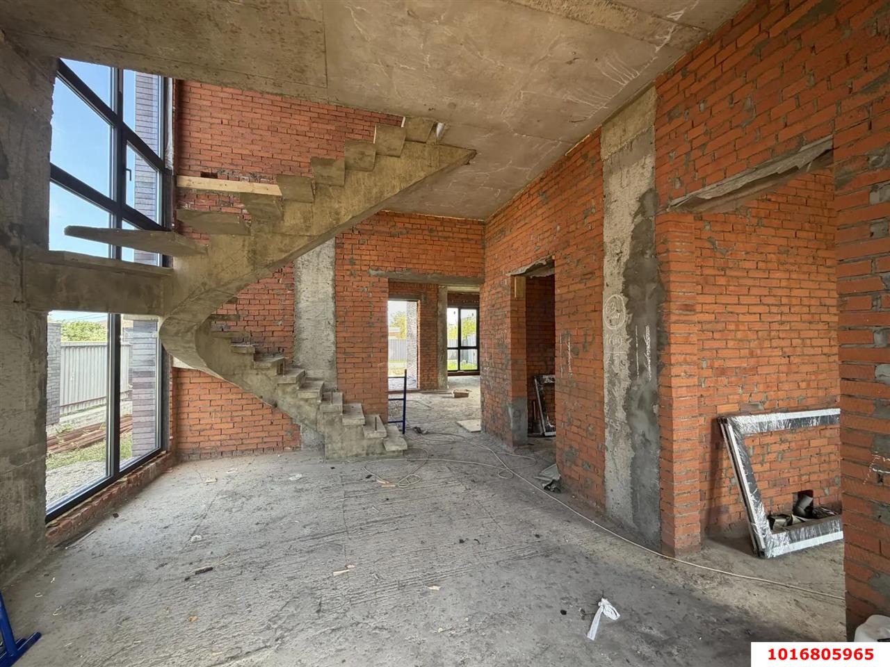 Фото №8: Дом 270&nbsp;м² + 6.5&nbsp;сот., 2&nbsp;эт. - Краснодар, Прикубанский внутригородской округ, мкр. 2-я Площадка, пр-д Величковский, 2