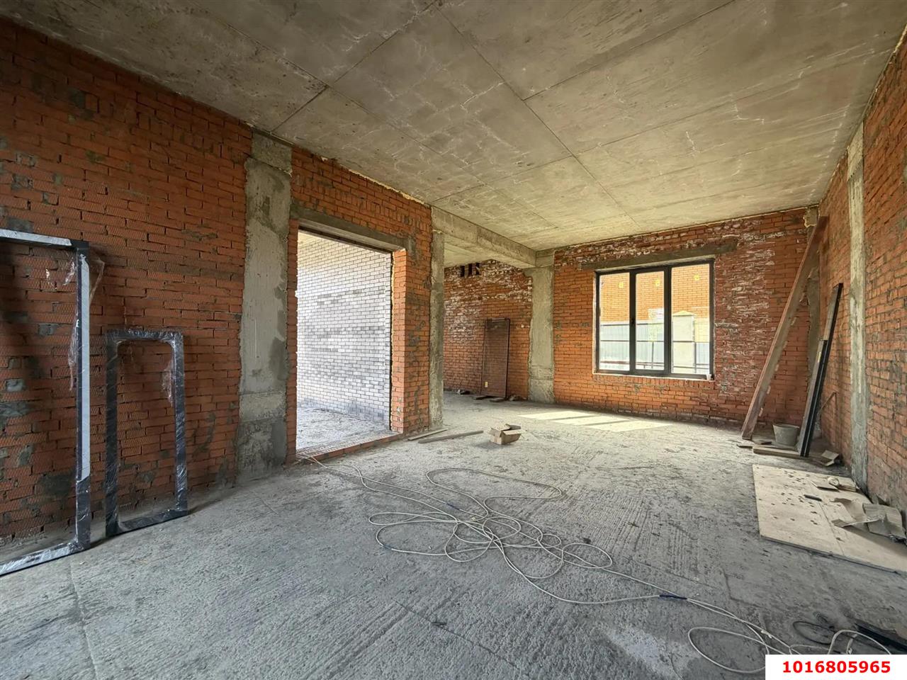 Фото №4: Дом 270&nbsp;м² + 6.5&nbsp;сот., 2&nbsp;эт. - Краснодар, Прикубанский внутригородской округ, мкр. 2-я Площадка, пр-д Величковский, 2