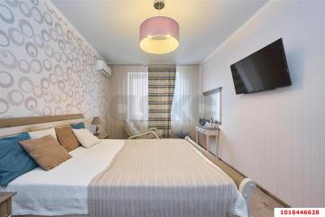 Фото №1: 2-комнатная квартира 71&nbsp;м², 4/19&nbsp;эт. - Краснодар, мкр. Гидростроителей, ул. Автолюбителей, 52/3