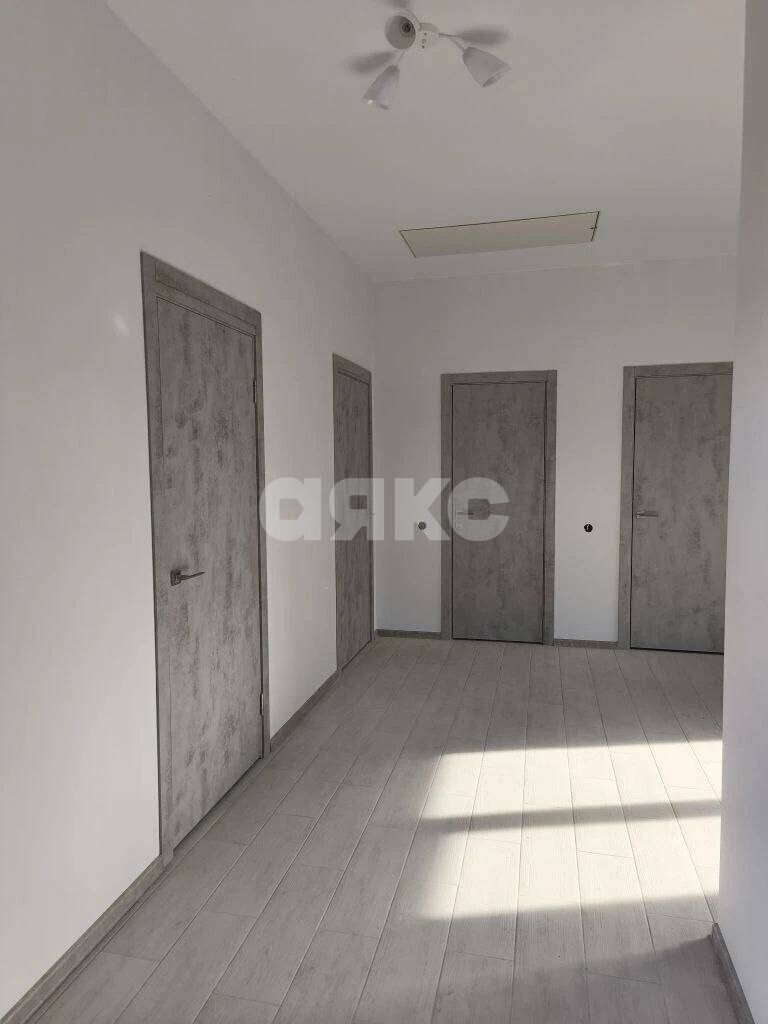 Фото №4: Дом 75&nbsp;м² + 5.5&nbsp;сот., 1&nbsp;эт. - Семигорский, ул. Центральная