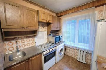 Фото №1: 3-комнатная квартира 55 м², 4/5 эт. - Краснодар, мкр. Фестивальный, ул. Гагарина, 141