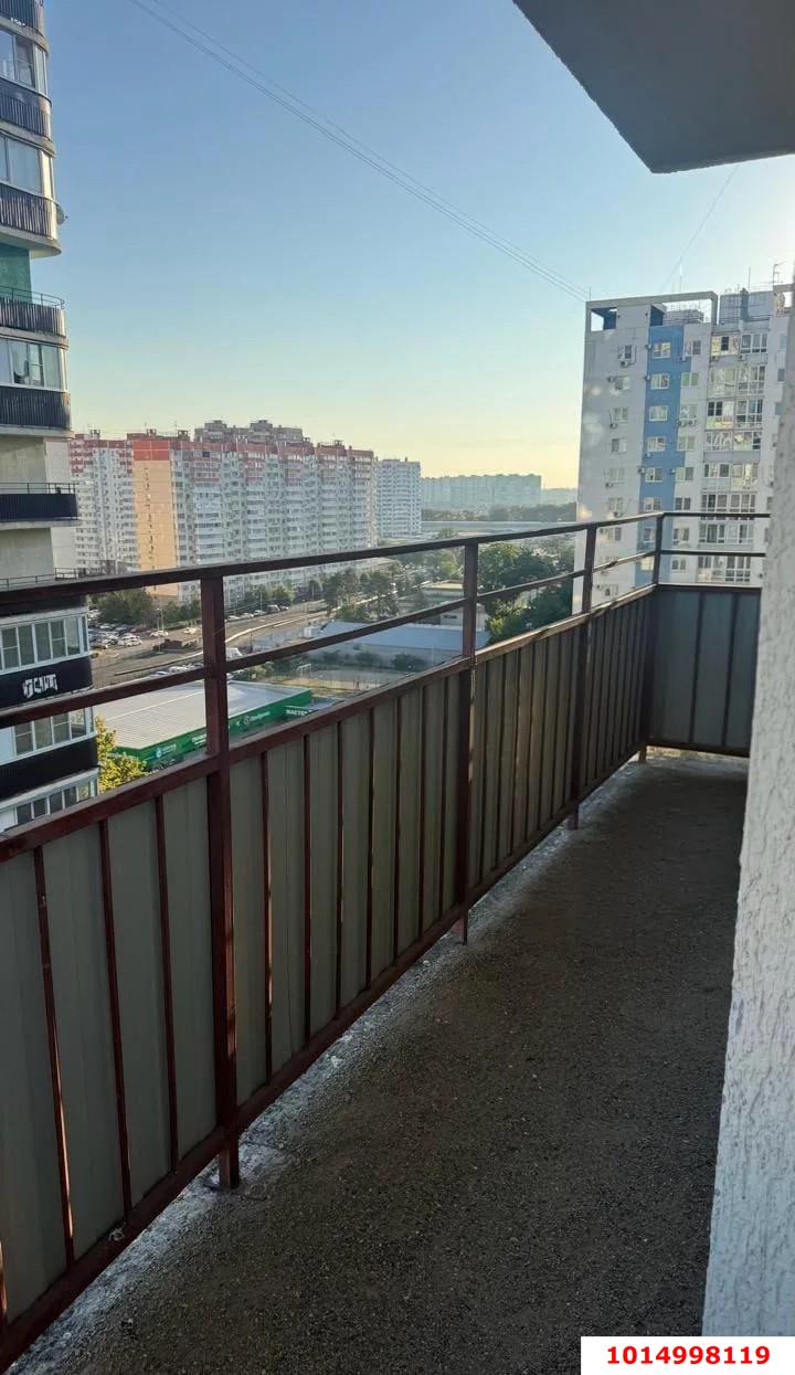 Фото №13: 2-комнатная квартира 71&nbsp;м², 13/21&nbsp;эт. - Краснодар, Прикубанский внутригородской округ, Восточно-Кругликовский, мкр. ЖК Возрождение, ул. имени 40-летия Победы, 133