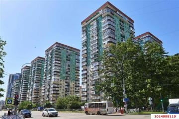Фото №1: 2-комнатная квартира 60&nbsp;м², 13/21&nbsp;эт. - Краснодар, мкр. ЖК Возрождение, ул. имени 40-летия Победы, 133